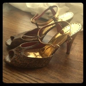 Gianni Bini T Strap heels